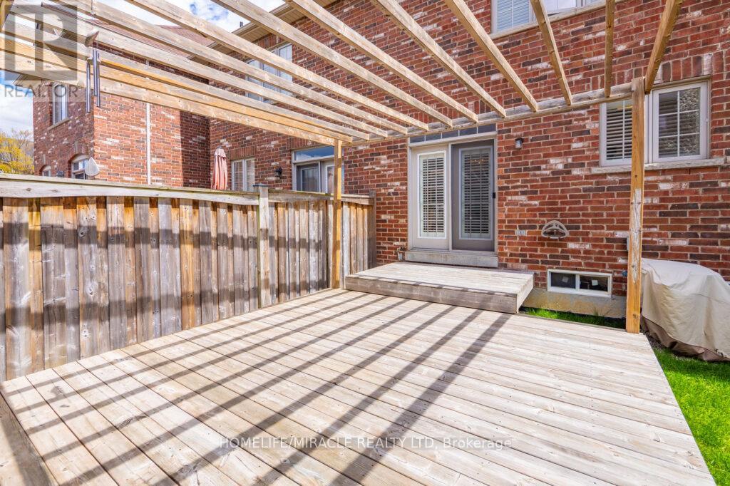 211 Wardlaw Place, Vaughan, Ontario  L4H 3L7 - Photo 37 - N13114660