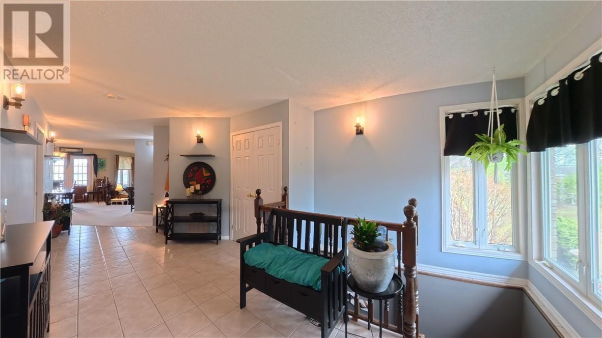 12 Rainbow Trail, Mindemoya, Ontario P0P 1S0 - Photo 4 - 2127627