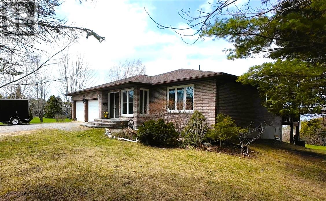 12 Rainbow Trail, Mindemoya, Ontario P0P 1S0 - Photo 40 - 2127627