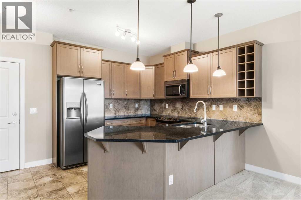 228, 35 Aspenmont Heights SW, Calgary, Alberta  T3H 0E5 - Photo 5 - A2308519