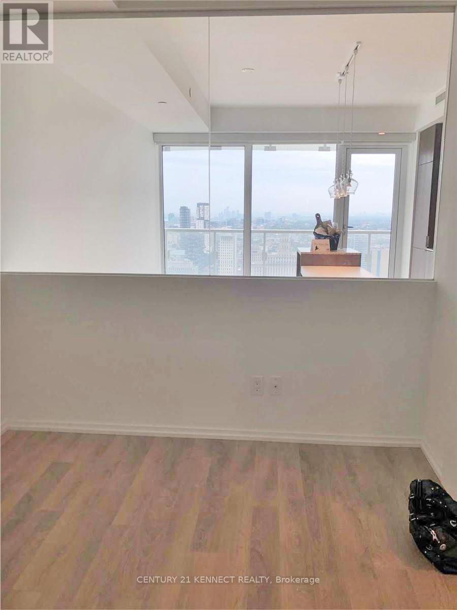 3310 - 197 Yonge Street, Toronto, Ontario  M5B 0C1 - Photo 13 - C13165720