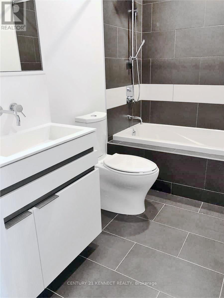 3310 - 197 Yonge Street, Toronto, Ontario  M5B 0C1 - Photo 18 - C13165720