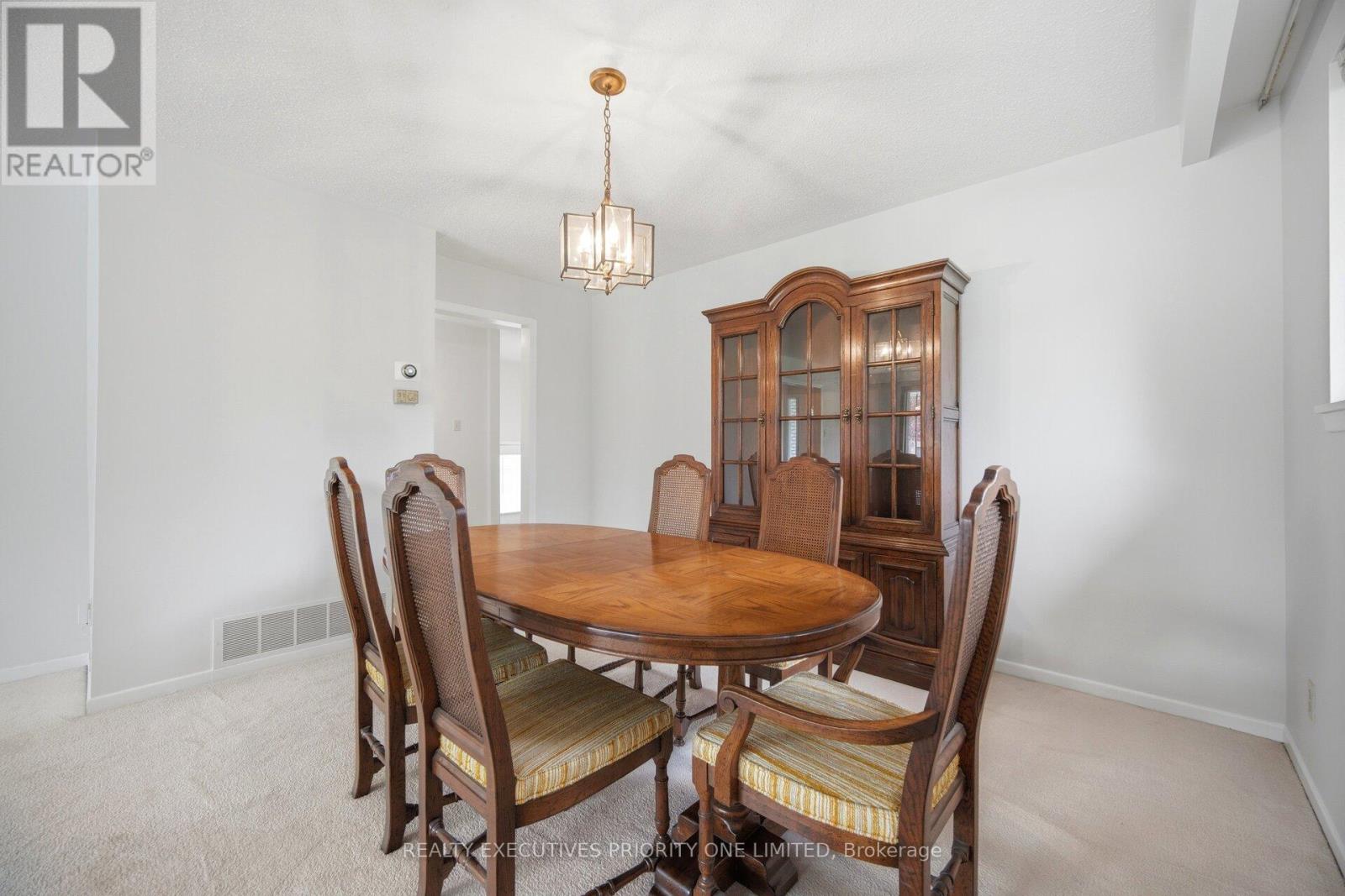 174 Kingsview Drive, Caledon, Ontario  L7E 3W7 - Photo 11 - W13159718