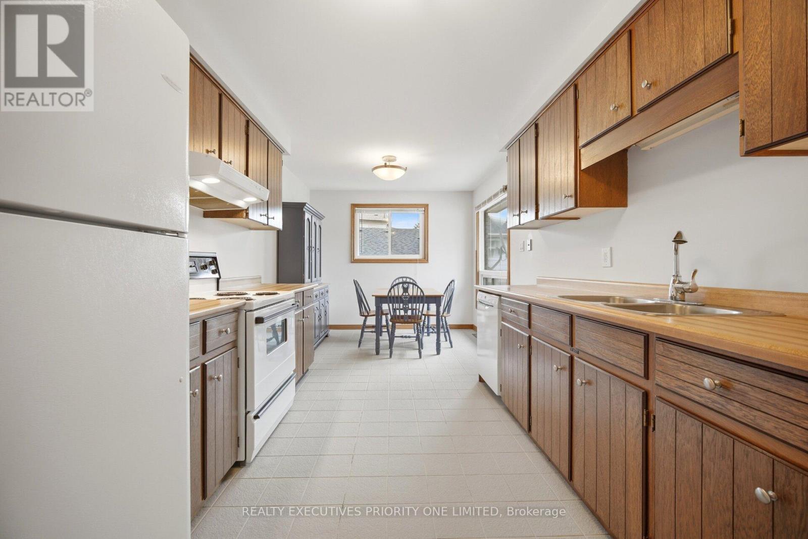 174 Kingsview Drive, Caledon, Ontario  L7E 3W7 - Photo 14 - W13159718