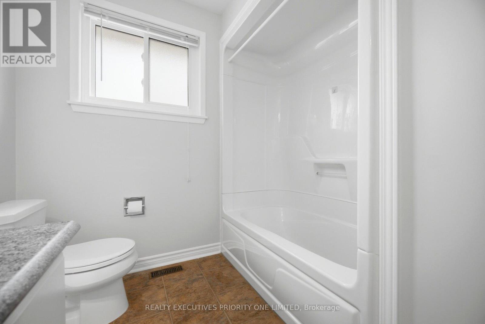 174 Kingsview Drive, Caledon, Ontario  L7E 3W7 - Photo 27 - W13159718