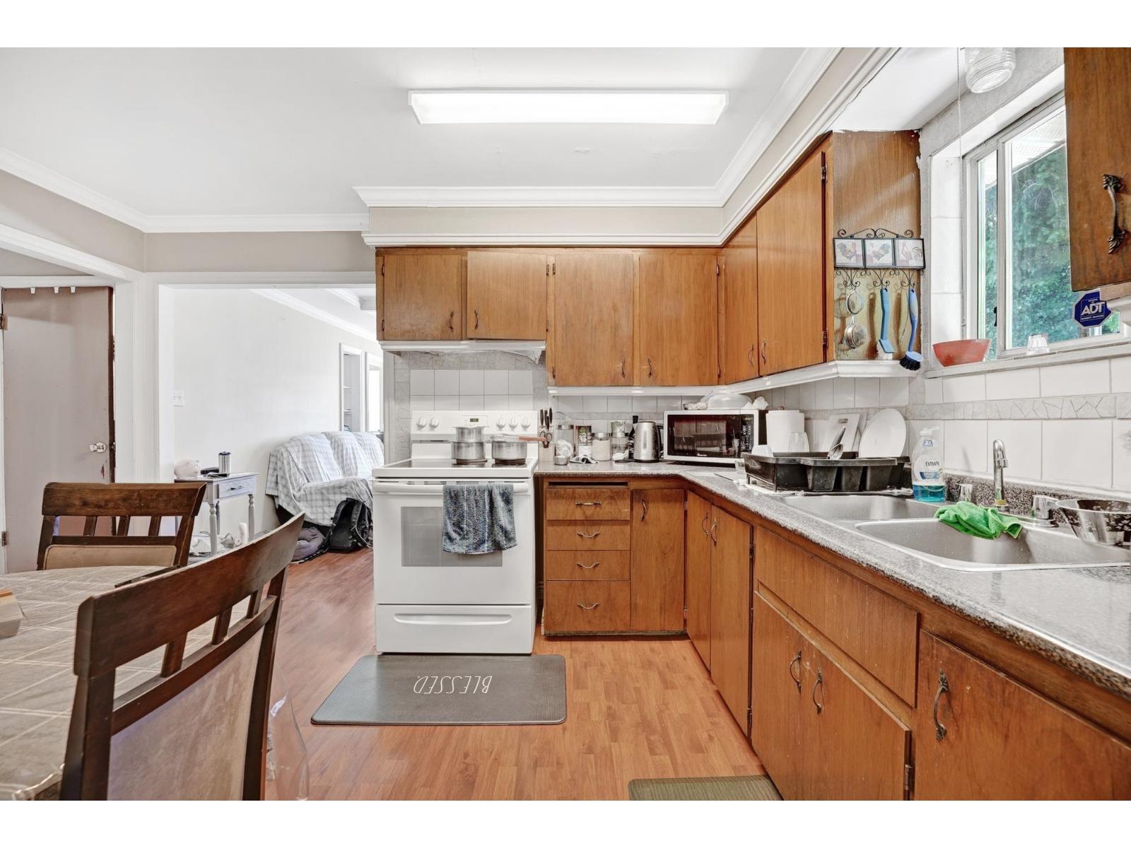 10886 132a Street, Surrey, British Columbia  V3T 3Y4 - Photo 7 - R3126955