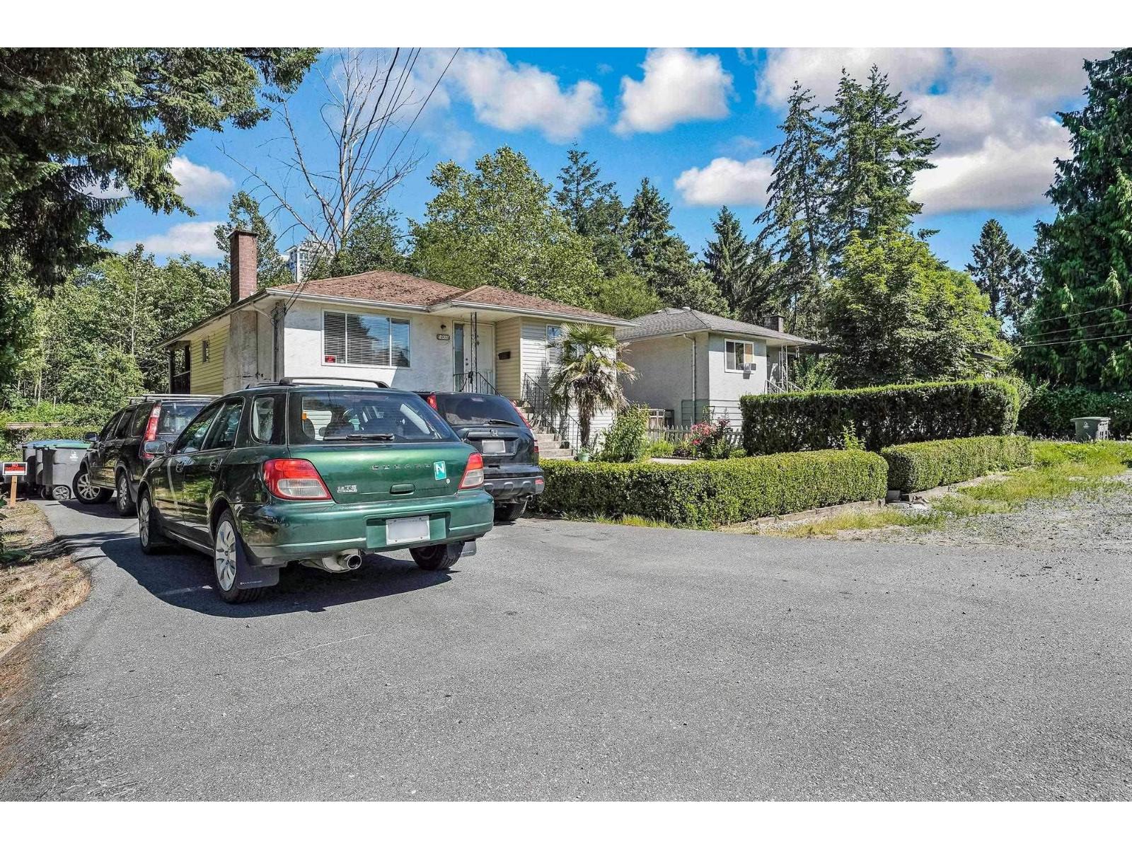10886 132a Street, Surrey, British Columbia  V3T 3Y4 - Photo 3 - R3126955