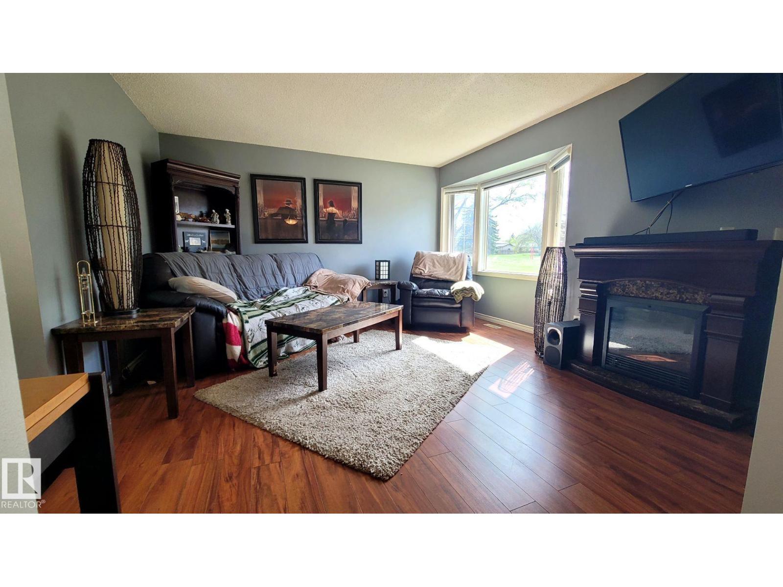 18 Westbend St, Spruce Grove, Alberta  T7X 1W3 - Photo 3 - E4489626
