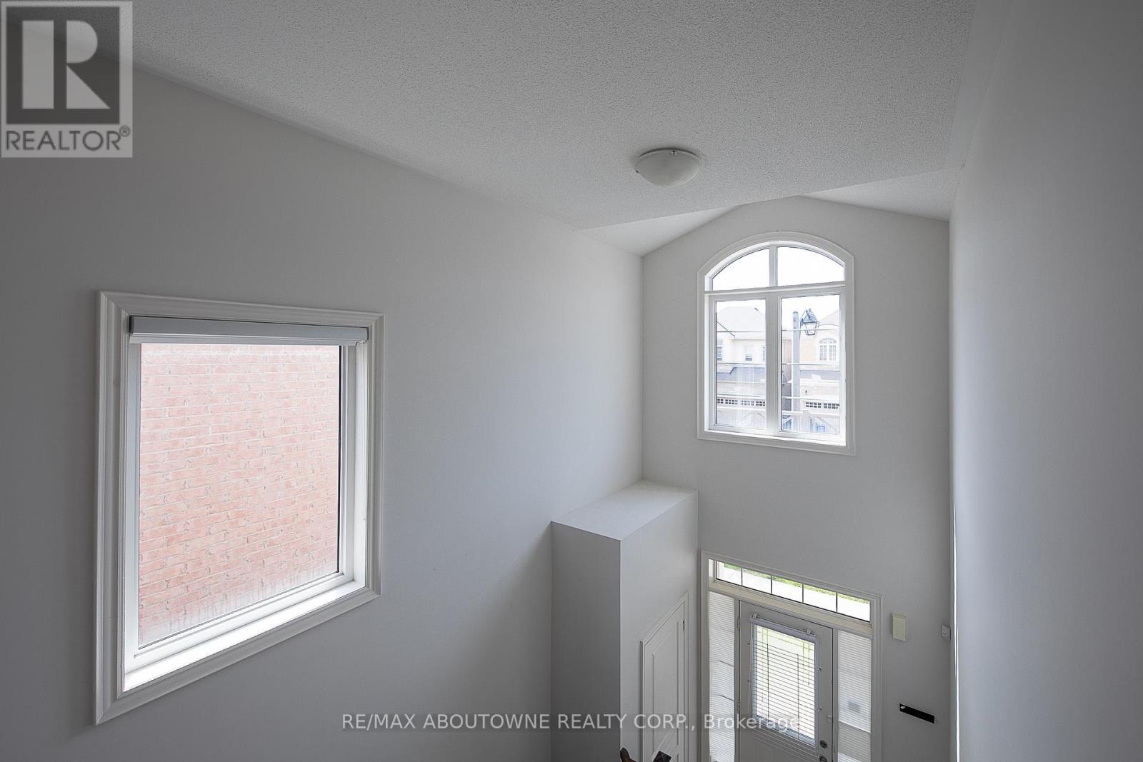 492 Grindstone Trail, Oakville, Ontario  L6H 0S1 - Photo 14 - W13165728
