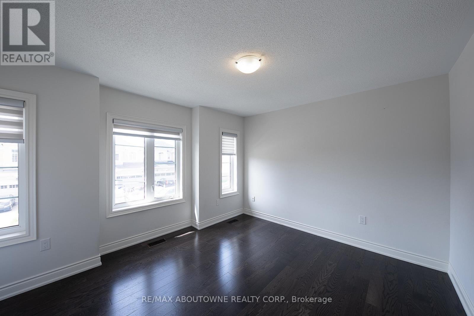 492 Grindstone Trail, Oakville, Ontario  L6H 0S1 - Photo 23 - W13165728
