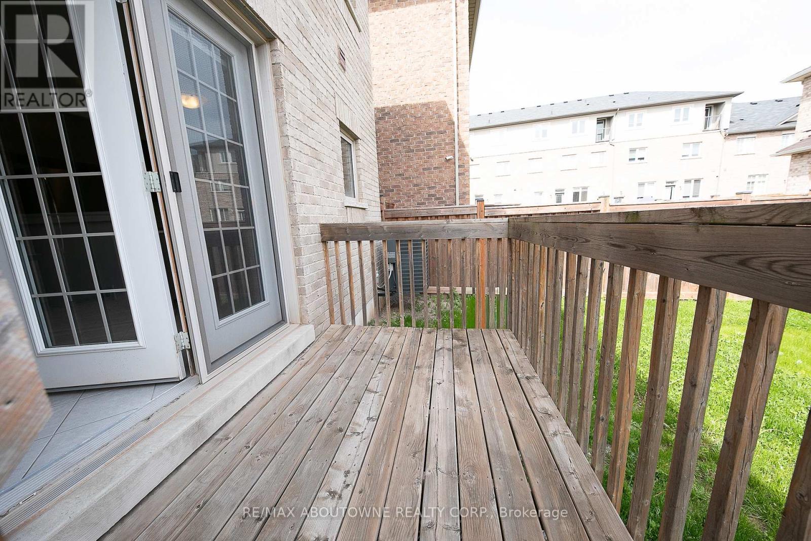 492 Grindstone Trail, Oakville, Ontario  L6H 0S1 - Photo 28 - W13165728