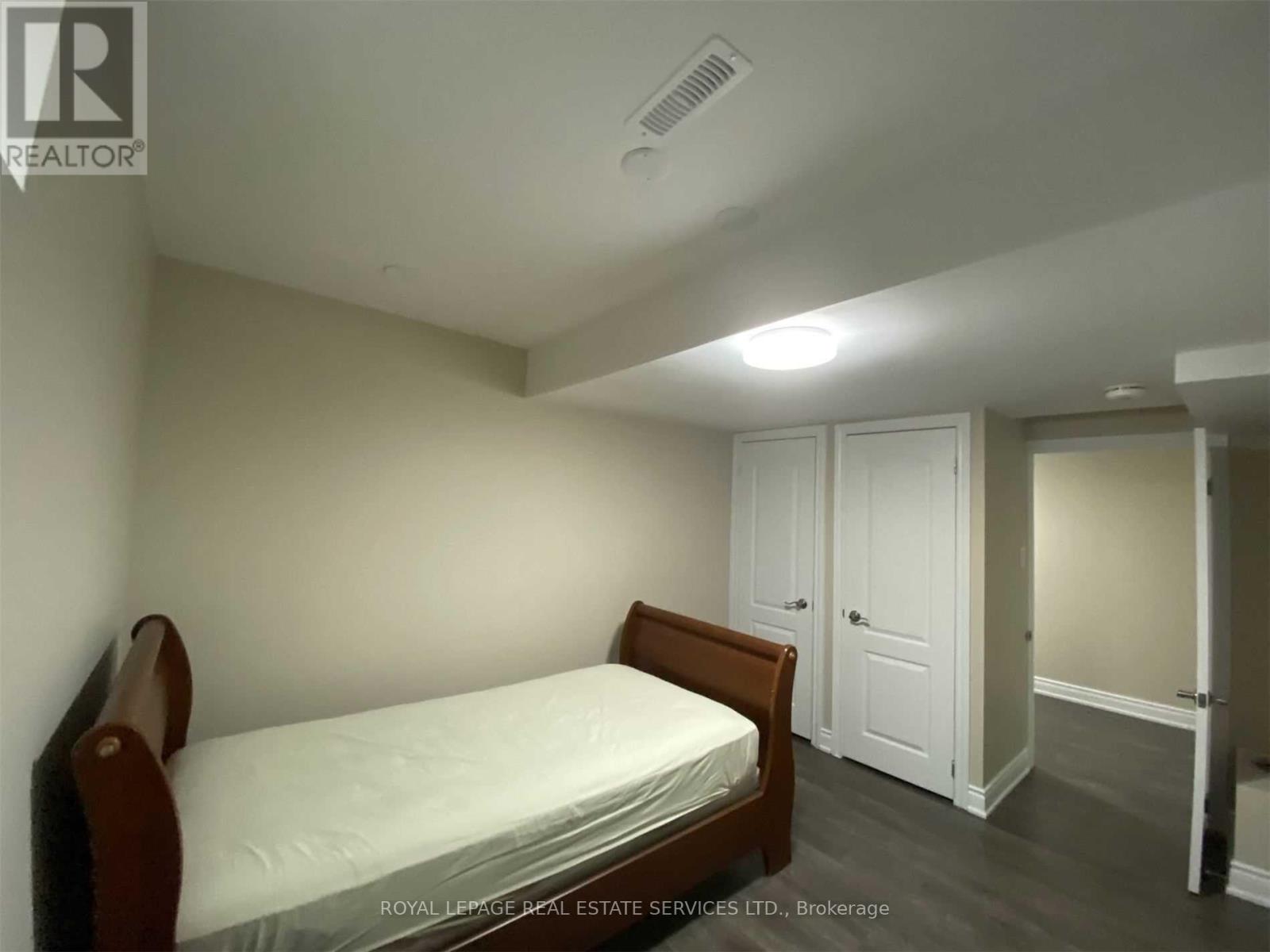 4127 Loyalist Drive, Mississauga, Ontario  L5L 3X7 - Photo 9 - W13165730