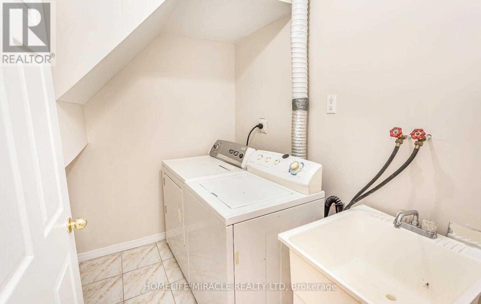 1 Pali Drive, Brampton, Ontario  L6P 1G3 - Photo 37 - W13165734