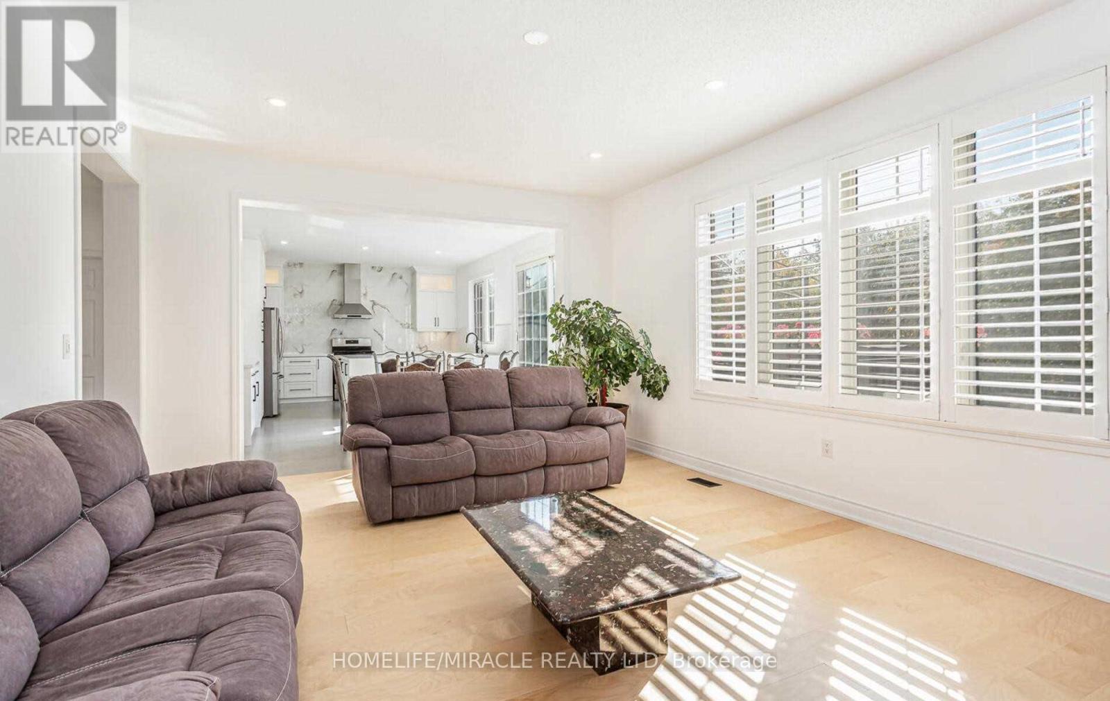 1 Pali Drive, Brampton, Ontario  L6P 1G3 - Photo 9 - W13165734