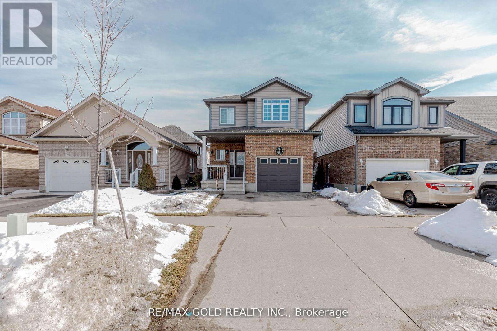 240 BIRKINSHAW ROAD, Cambridge, Ontario