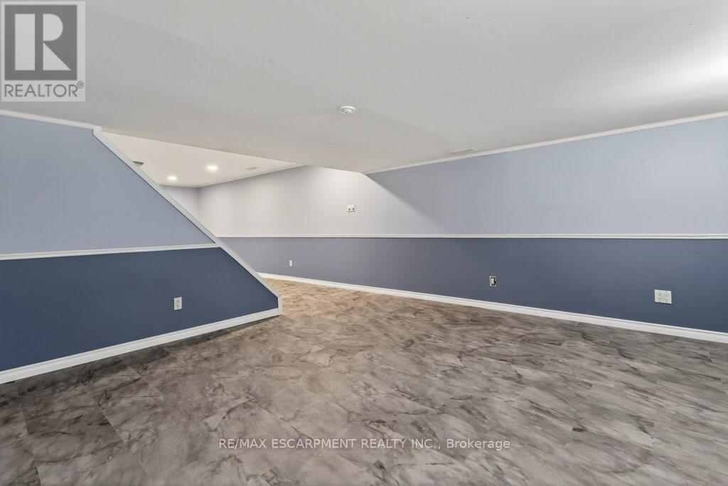 16 Marshagen Road, Haldimand, Ontario  N1A 2W2 - Photo 14 - X13117690