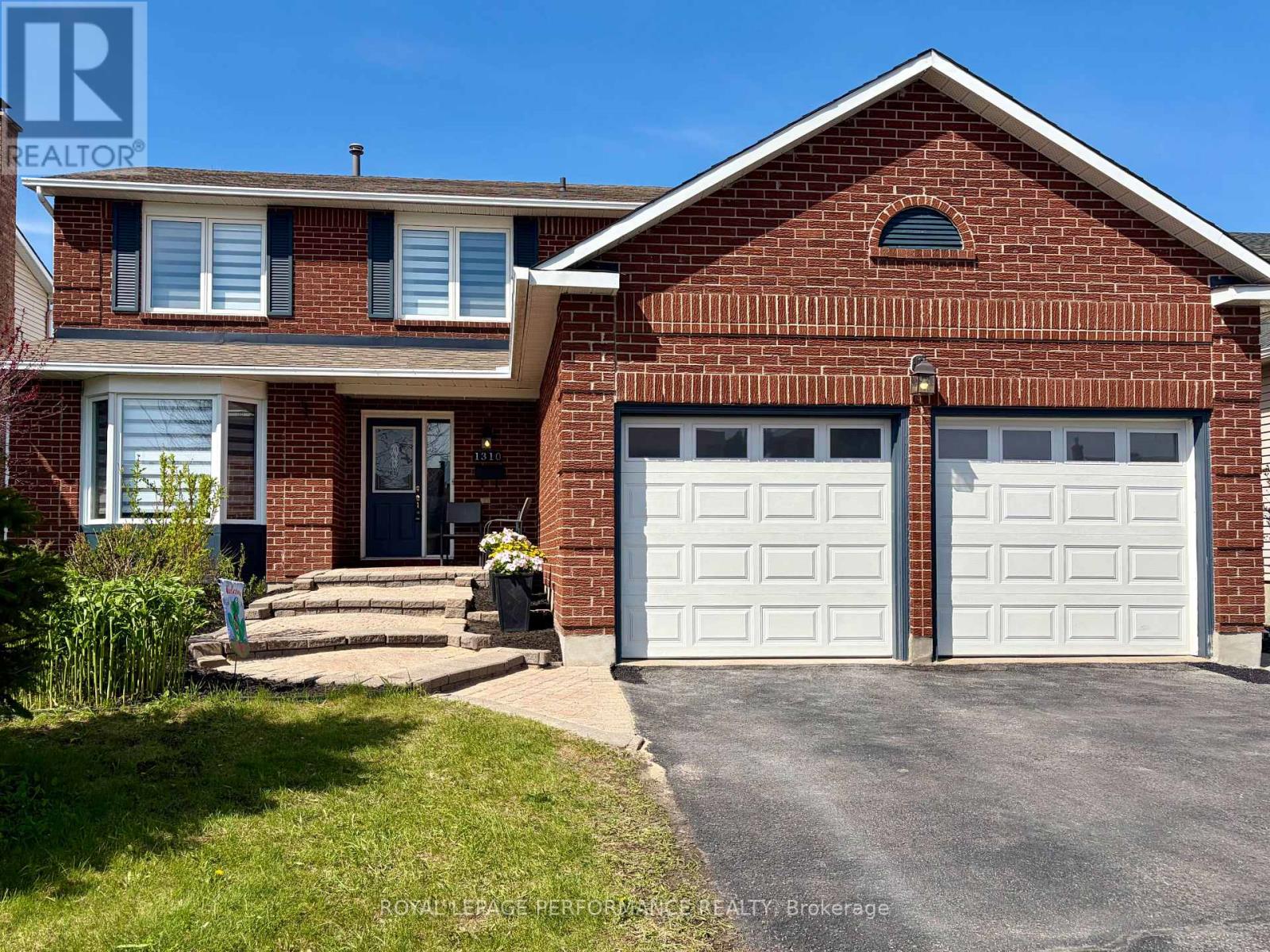 1310 PRESTONE DRIVE N, Ottawa, Ontario