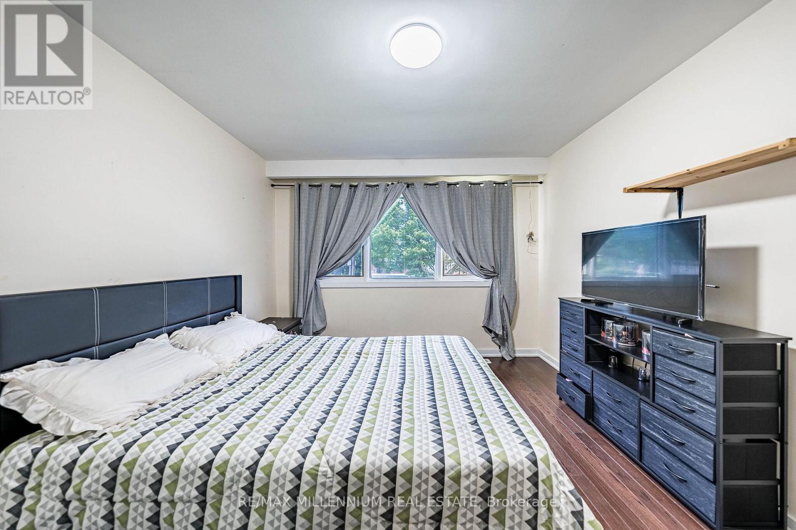 271 Thistle Down Boulevard W, Toronto, Ontario M9V 1K6 - Photo 21 - W13165110