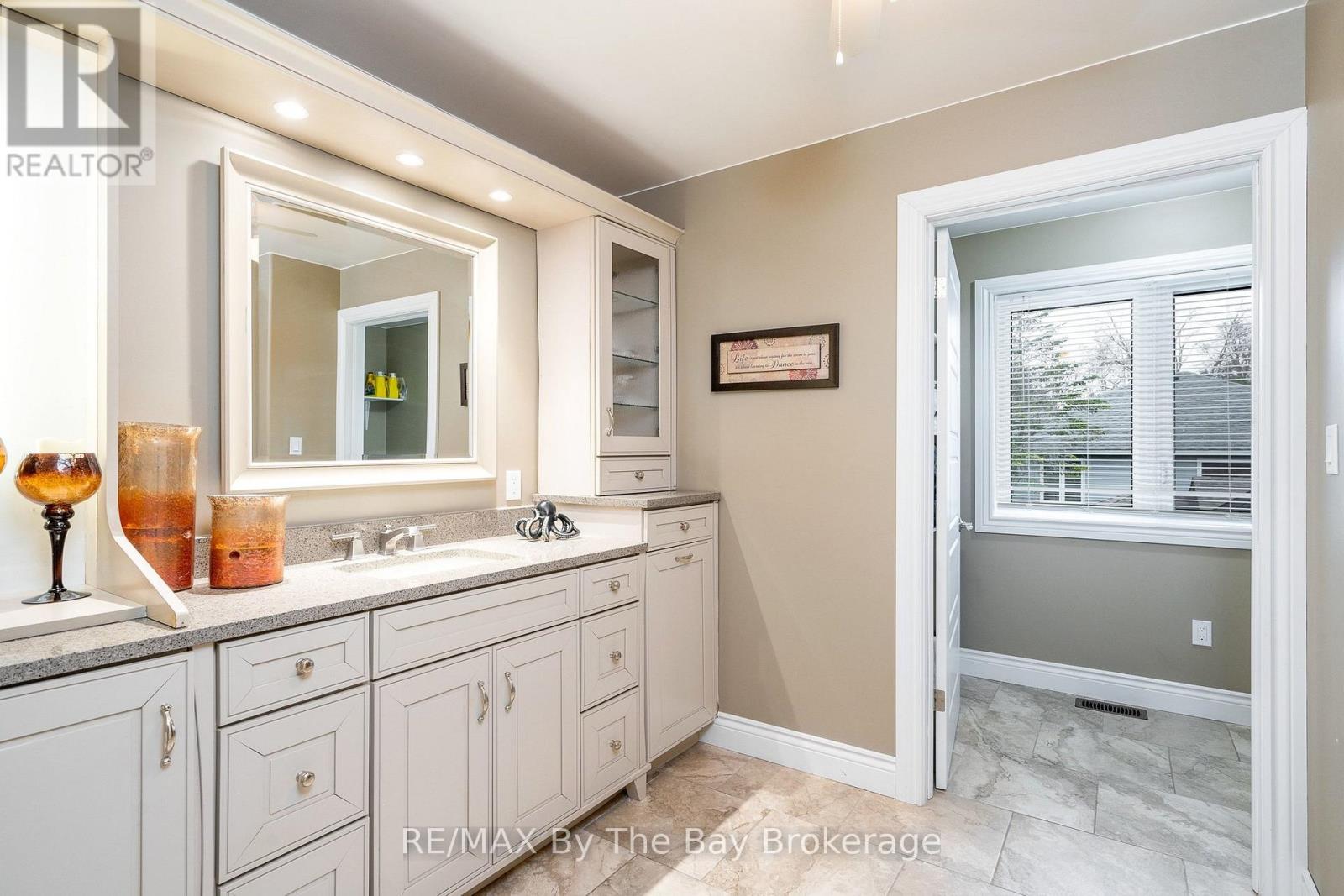961 Shore Lane, Wasaga Beach, Ontario  L9Z 2B8 - Photo 30 - S13139122