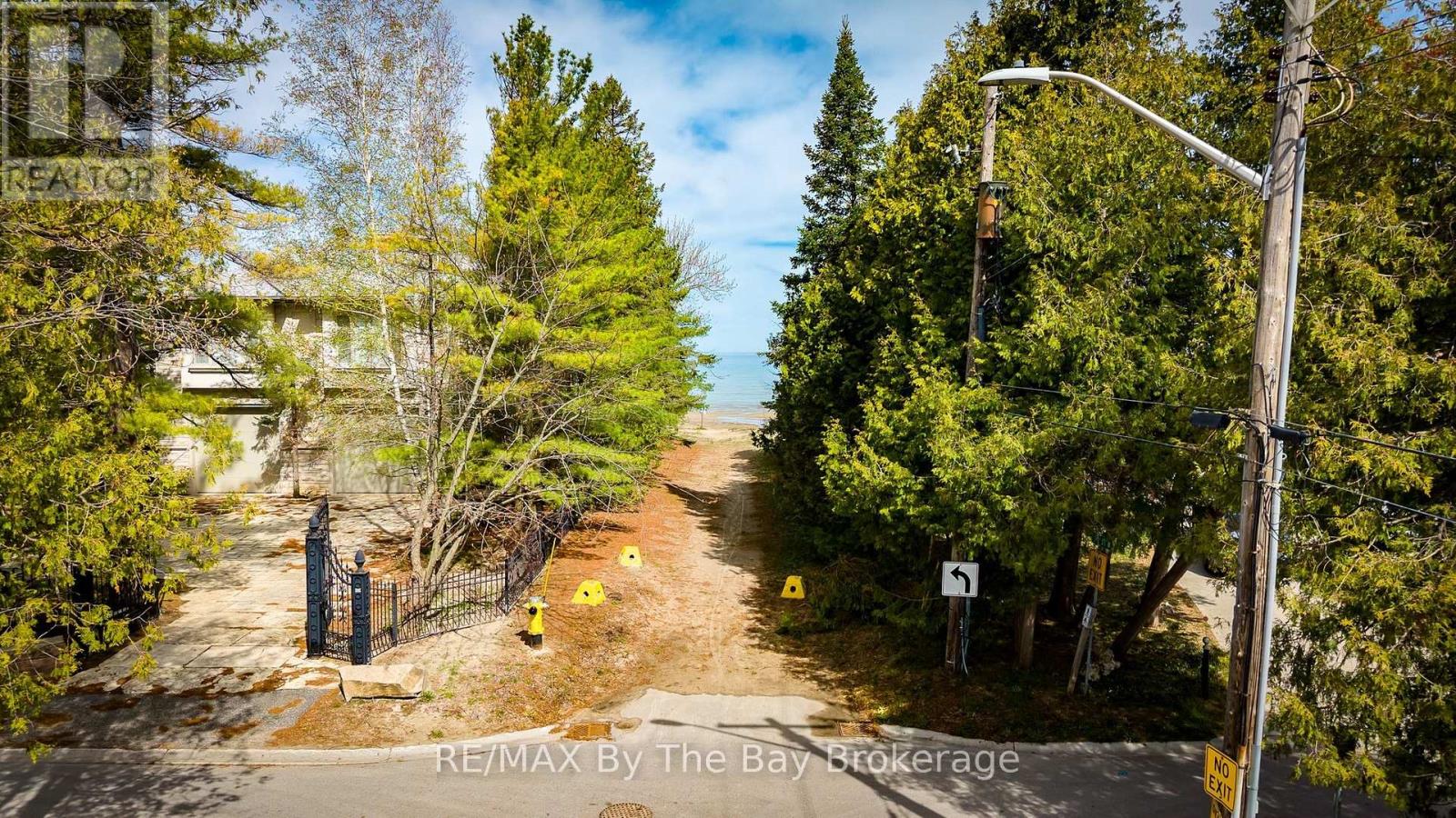 961 Shore Lane, Wasaga Beach, Ontario  L9Z 2B8 - Photo 47 - S13139122