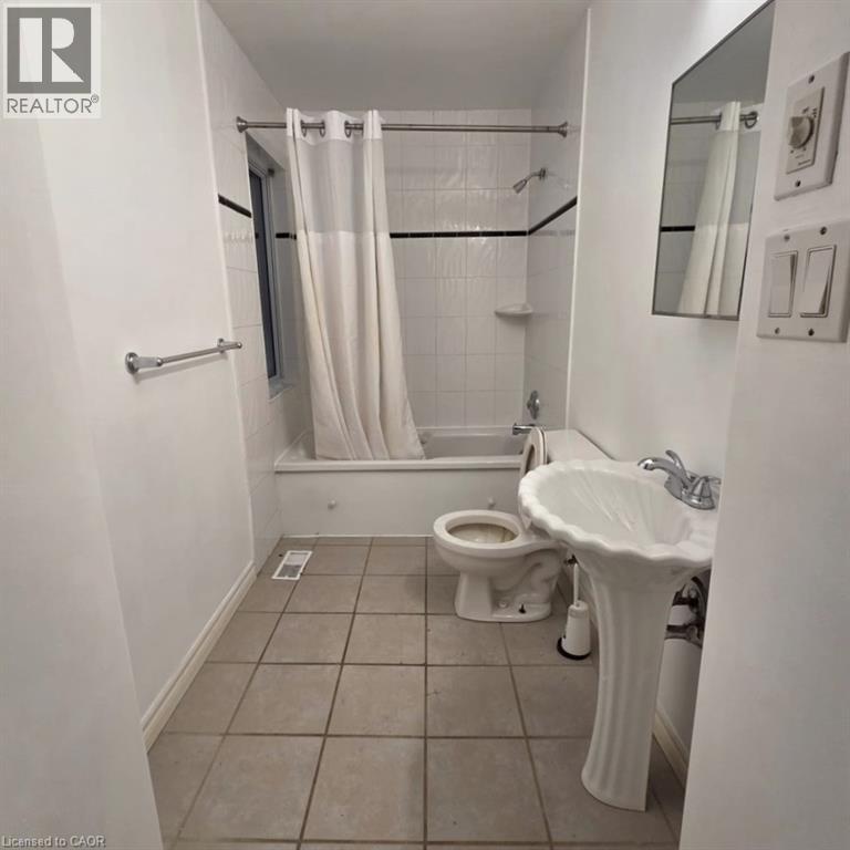 7 King Street N Unit# Upper, Waterloo, Ontario  N2J 2W6 - Photo 7 - 40832906