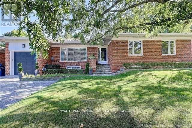 195 YORK MILLS ROAD, Toronto, Ontario