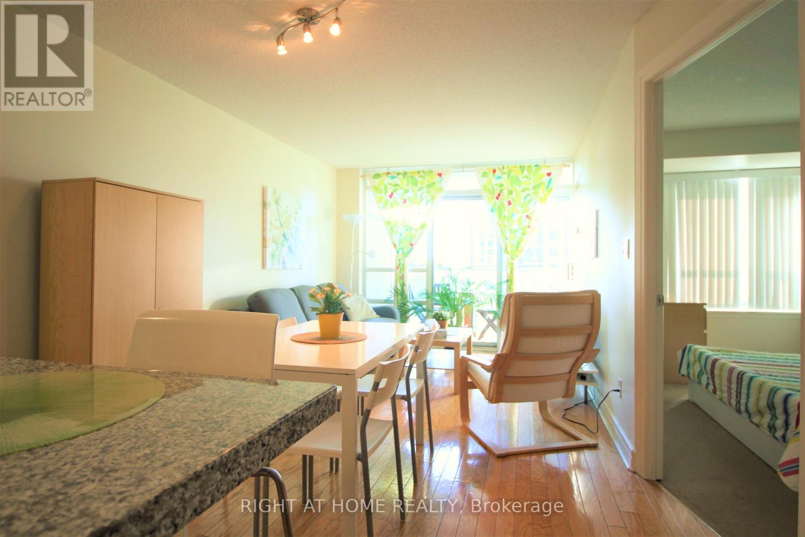 406 - 16 Harrison Garden Boulevard, Toronto, Ontario  M2N 7J6 - Photo 10 - C13165768