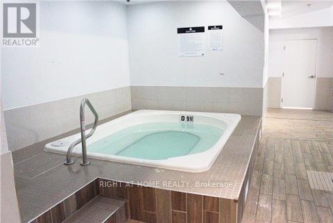406 - 16 Harrison Garden Boulevard, Toronto, Ontario  M2N 7J6 - Photo 5 - C13165768