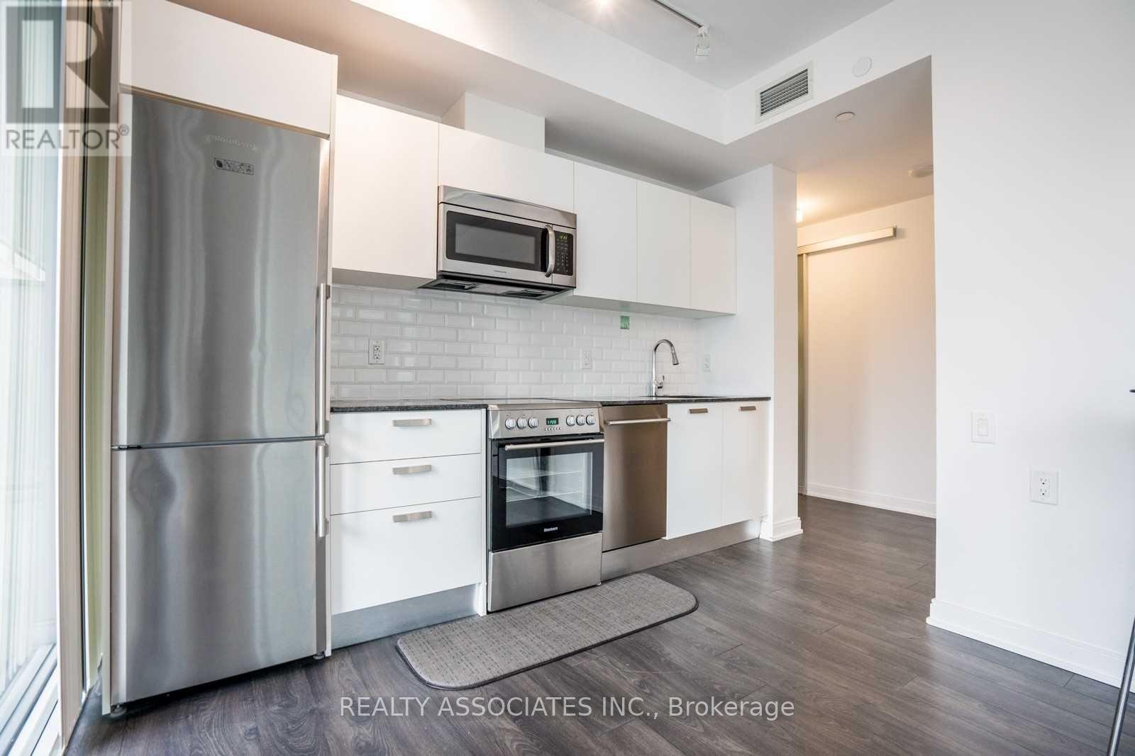1304 - 42 Charles Street E, Toronto, Ontario  M4Y 1T4 - Photo 2 - C13165820