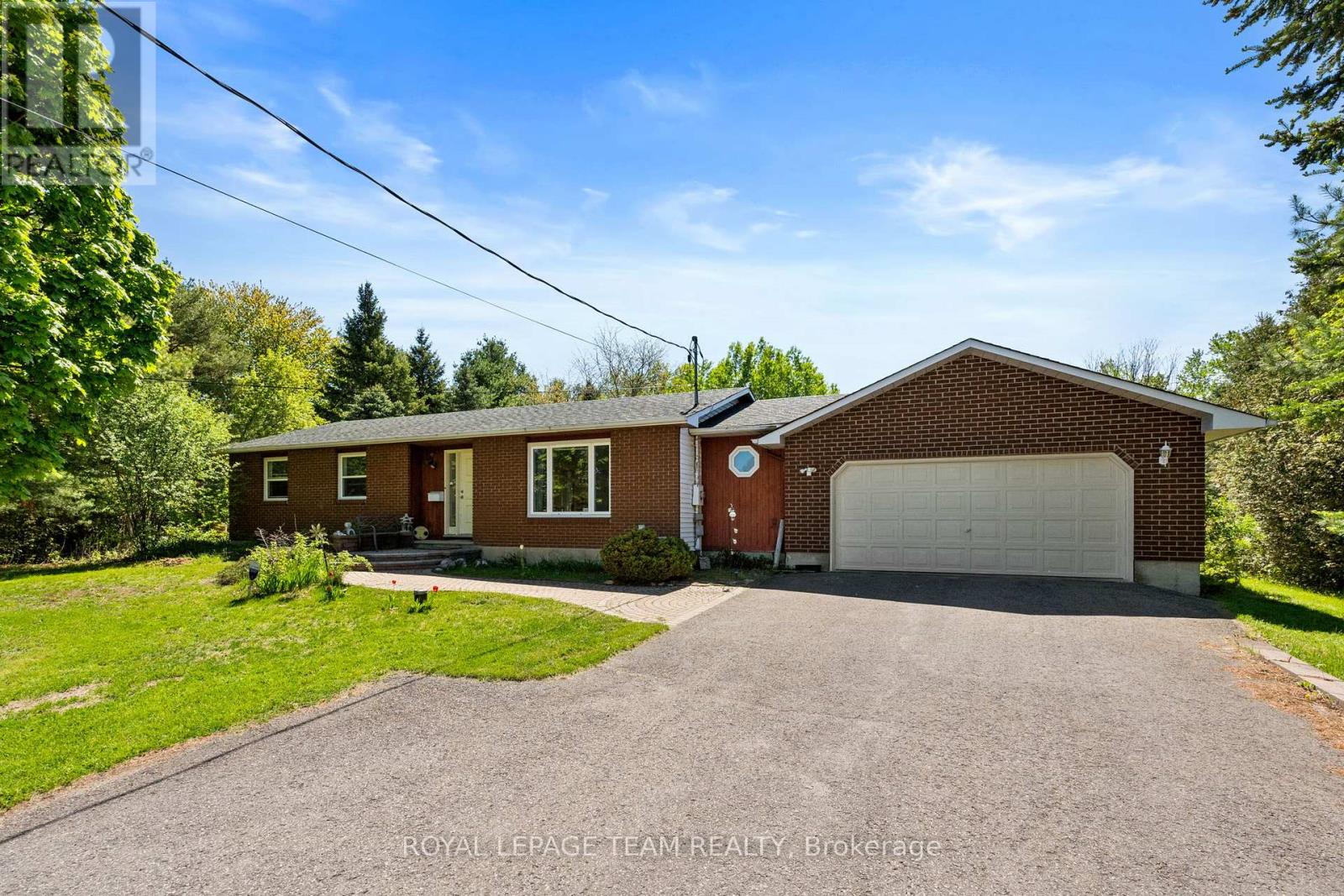 3383 ELIZABETH STREET, Ottawa, Ontario