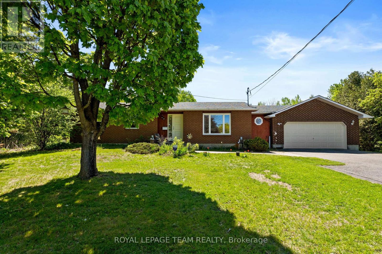 3383 Elizabeth Street, Ottawa, Ontario  K0A 2W0 - Photo 3 - X13165840