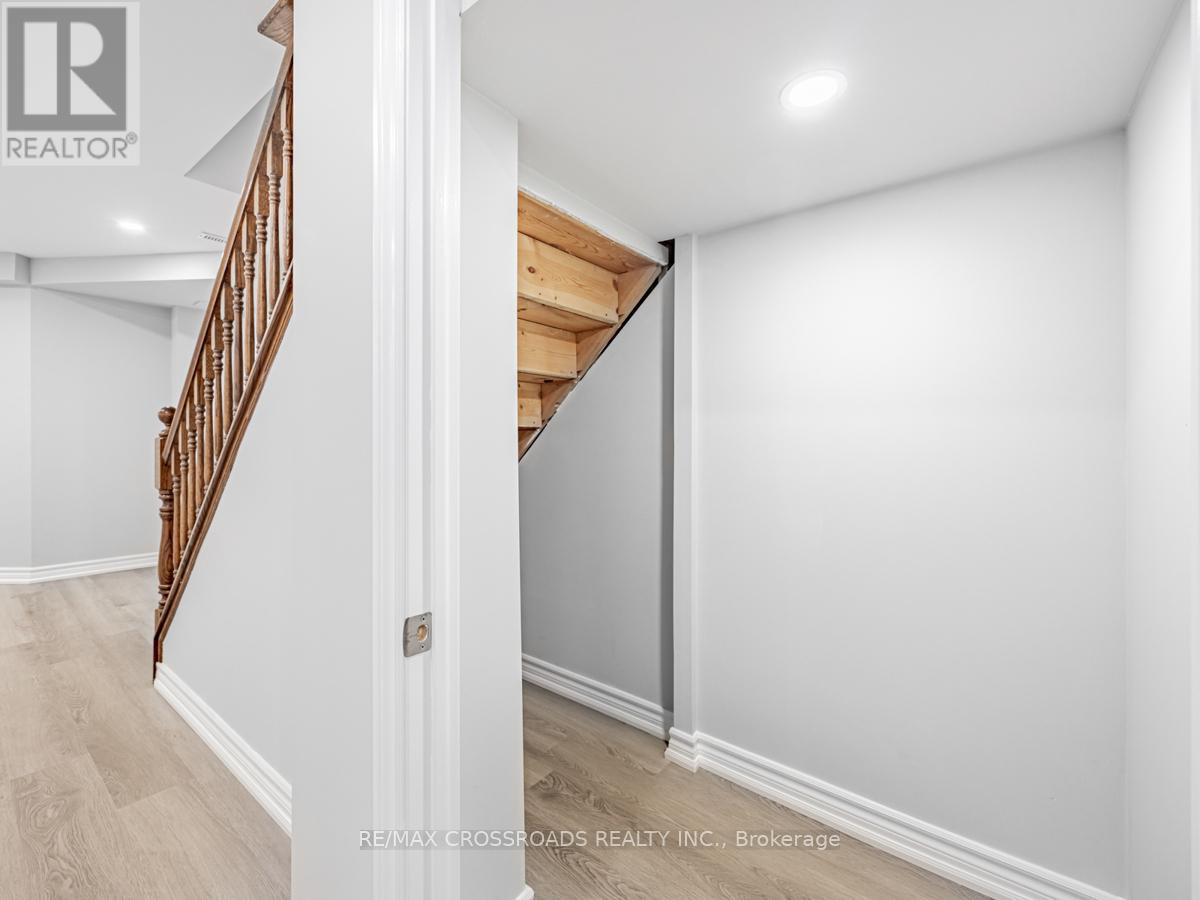 59 Bonnydon Crescent, Toronto, Ontario  M1B 5X2 - Photo 12 - E13165836
