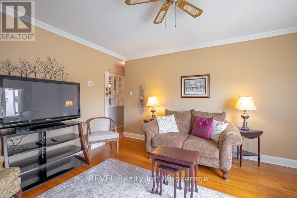 4092 Acheson Avenue, Niagara Falls (Downtown), Ontario  L2E 3L9 - Photo 5 - X13165756