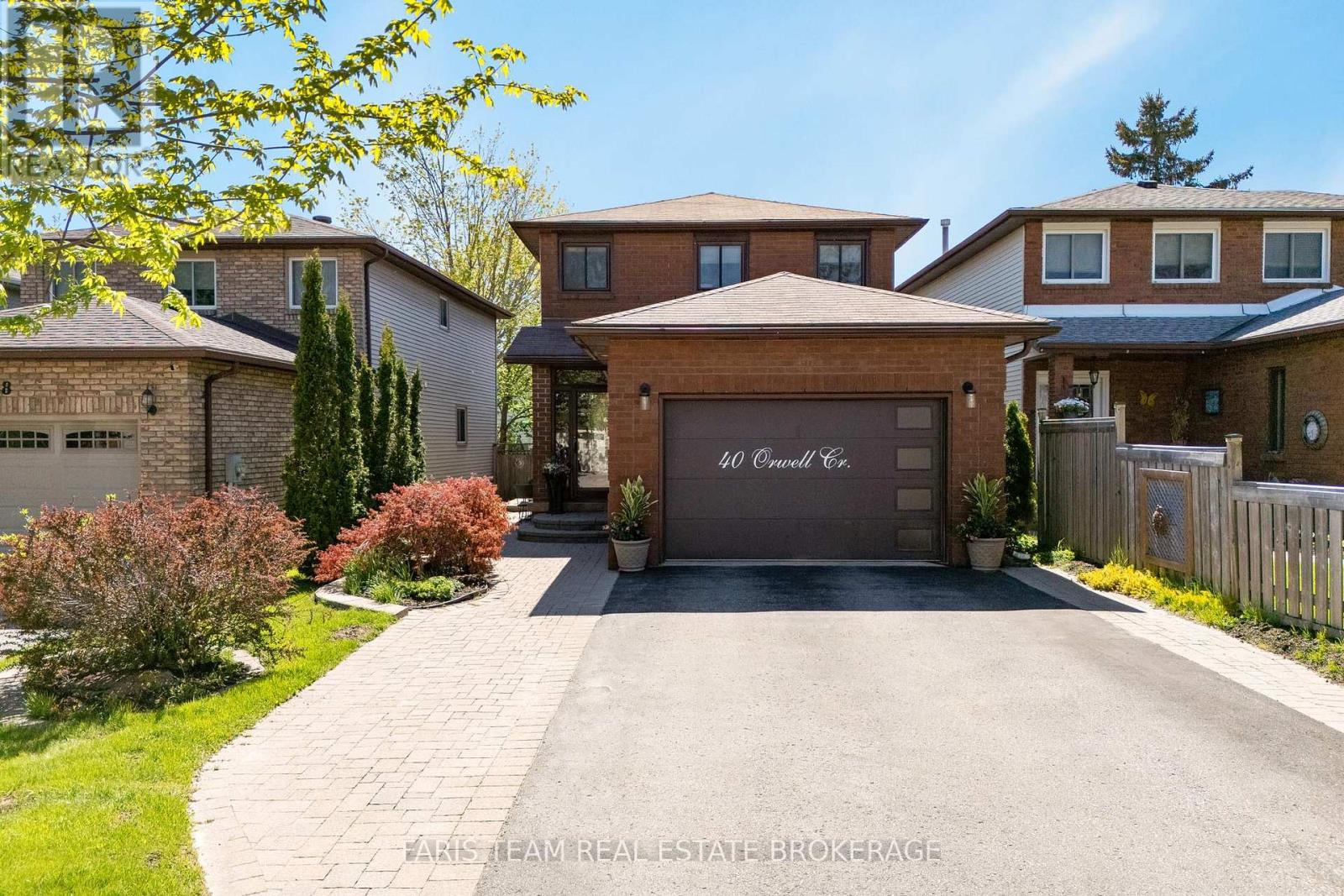 40 ORWELL CRESCENT, Barrie, Ontario