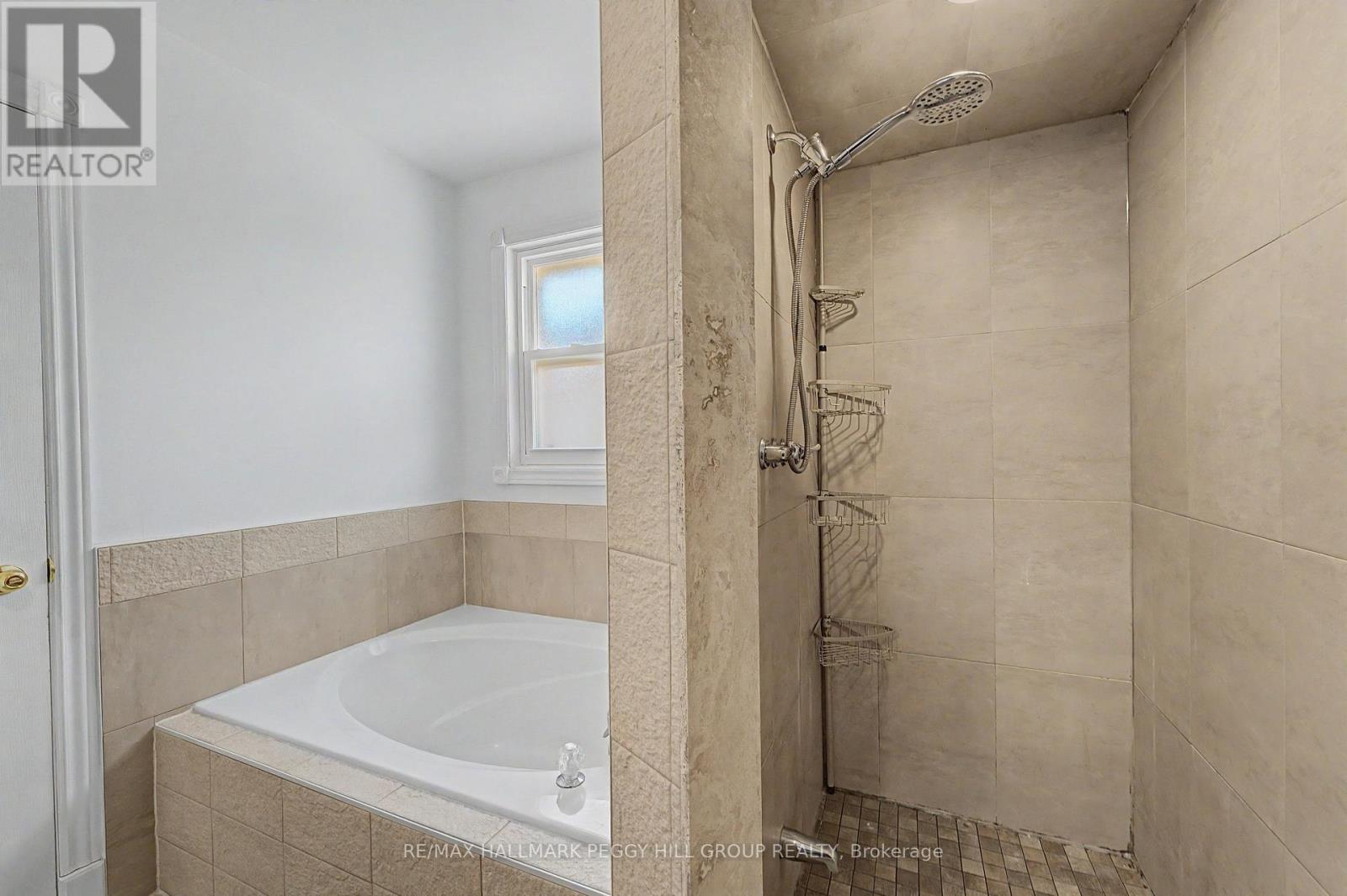 28 Hawkins Drive, Barrie, Ontario  L4N 0A6 - Photo 17 - S13165786
