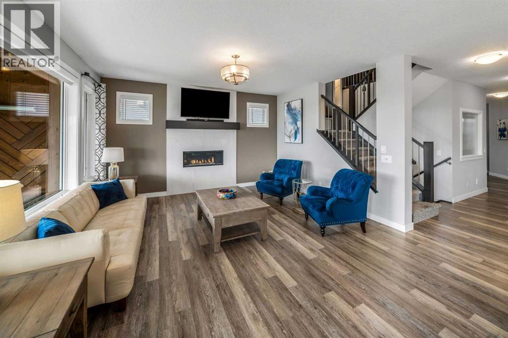 209 Sandpiper Crescent, Chestermere, Alberta  T1X 0Y4 - Photo 8 - A2304605