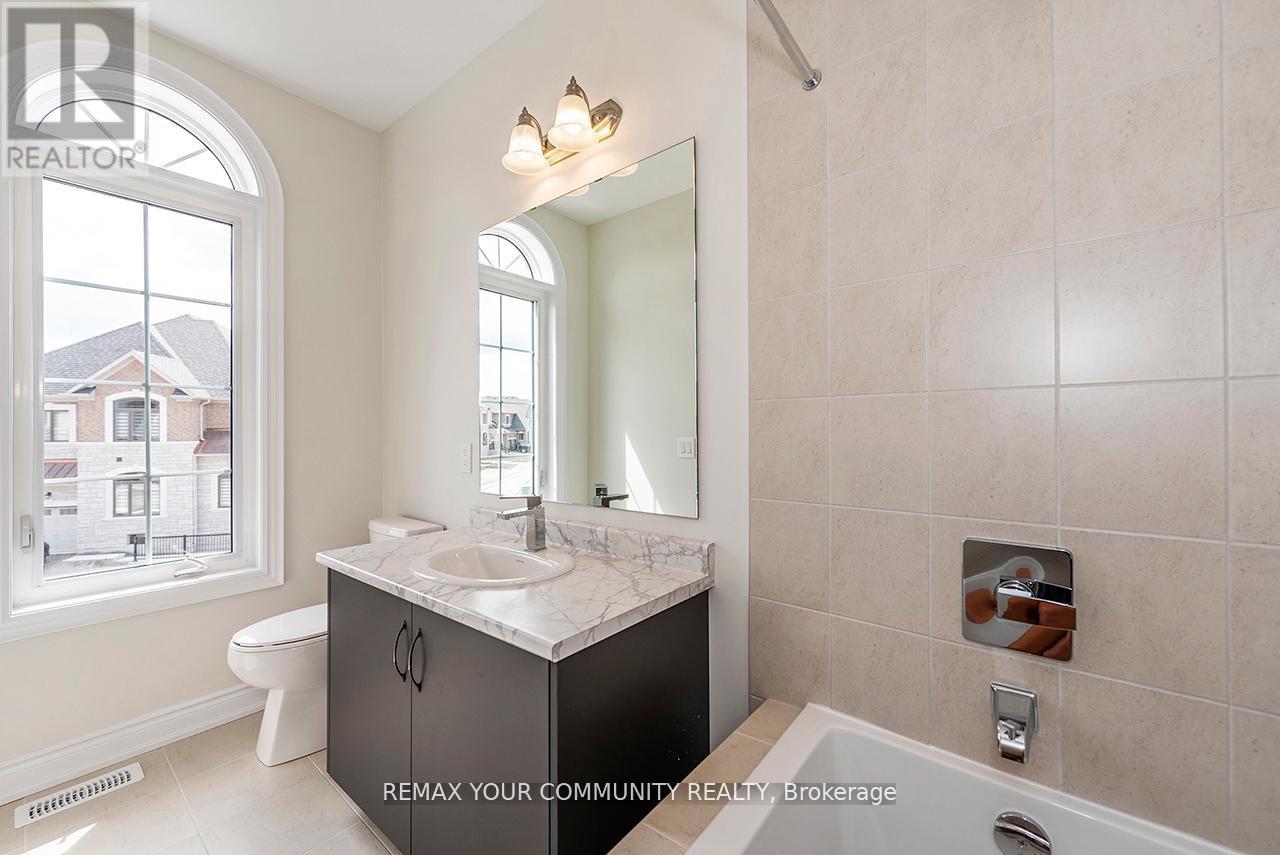 73 James Walker Avenue, Caledon, Ontario  L4C 4N1 - Photo 30 - W13165774