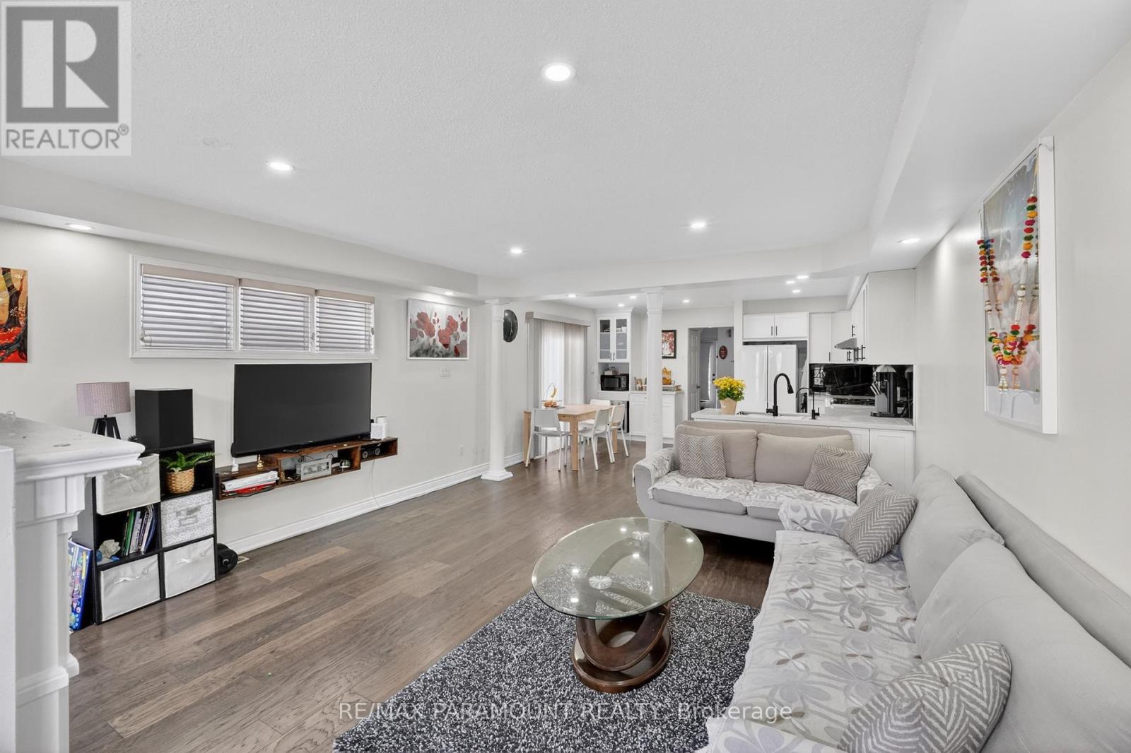 271 Pressed Brick Drive, Brampton, Ontario  L6V 4L2 - Photo 11 - W13165800