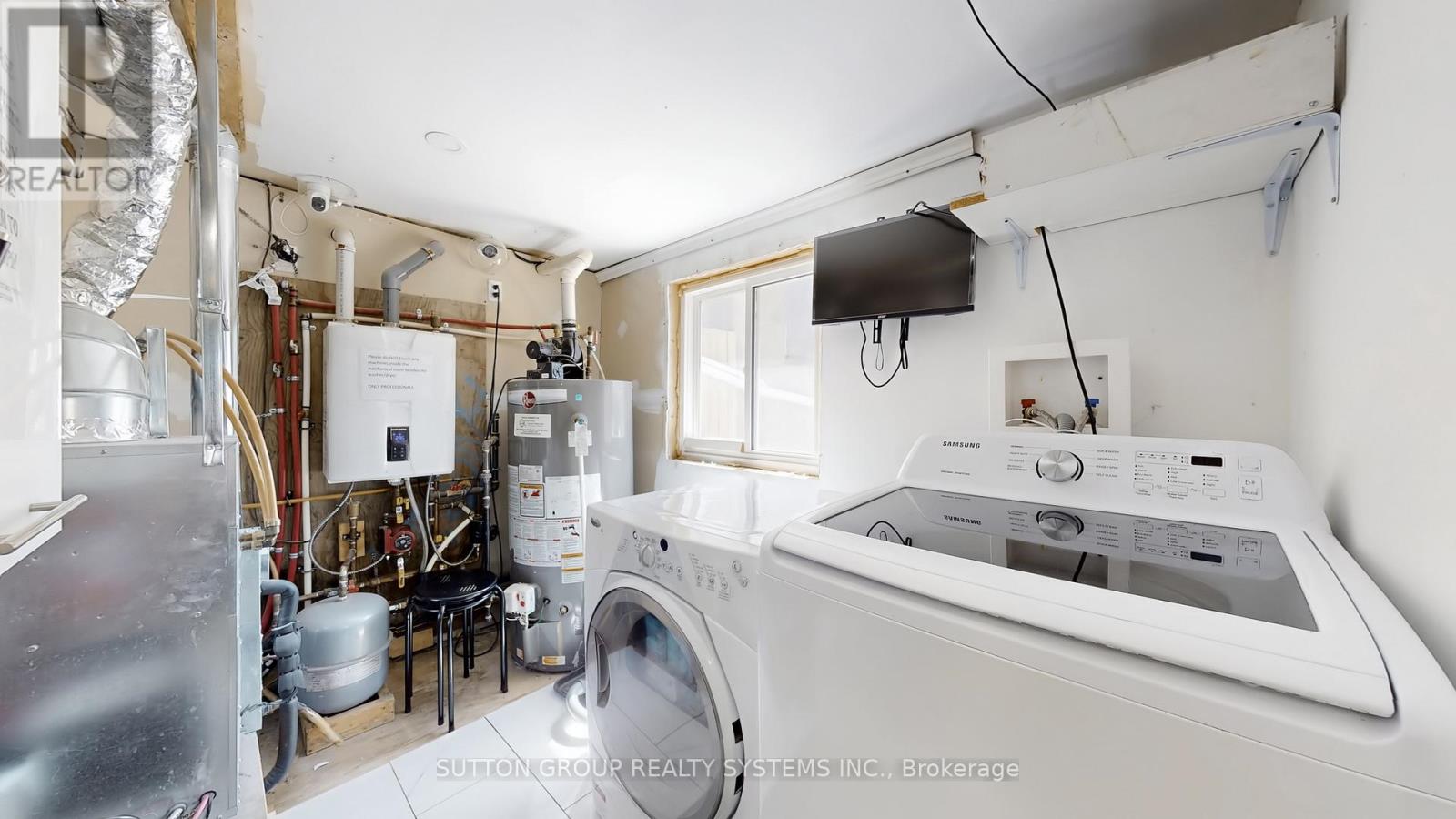 50 Brownville Avenue, Toronto, Ontario  M4N 4L3 - Photo 12 - W13165818