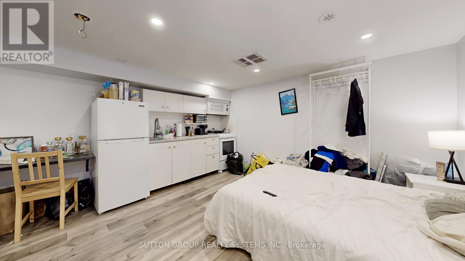50 Brownville Avenue, Toronto, Ontario  M4N 4L3 - Photo 19 - W13165818