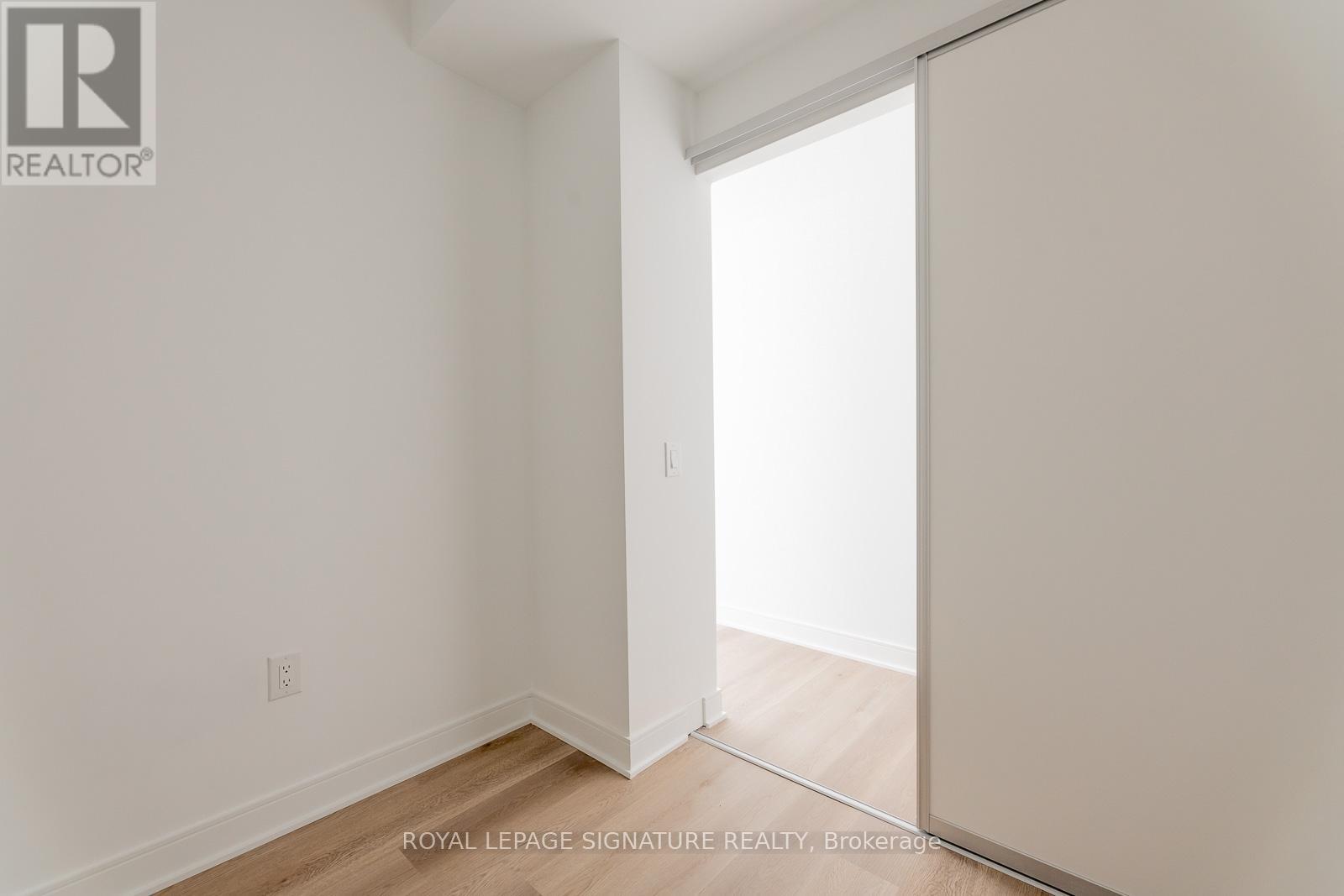 526 - 86 Dundas Street E, Mississauga, Ontario  L5A 0B1 - Photo 15 - W13165842