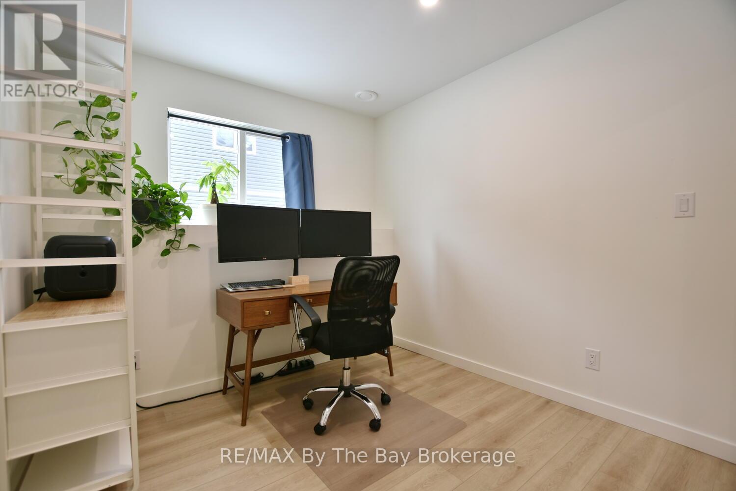 16 Caribbean Drive, Wasaga Beach, Ontario  L9Z 2W3 - Photo 38 - S12911916