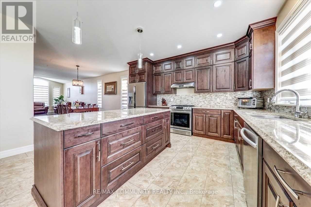 23 Blossom Court, Quinte West, Ontario  K8V 0E8 - Photo 9 - X13165816