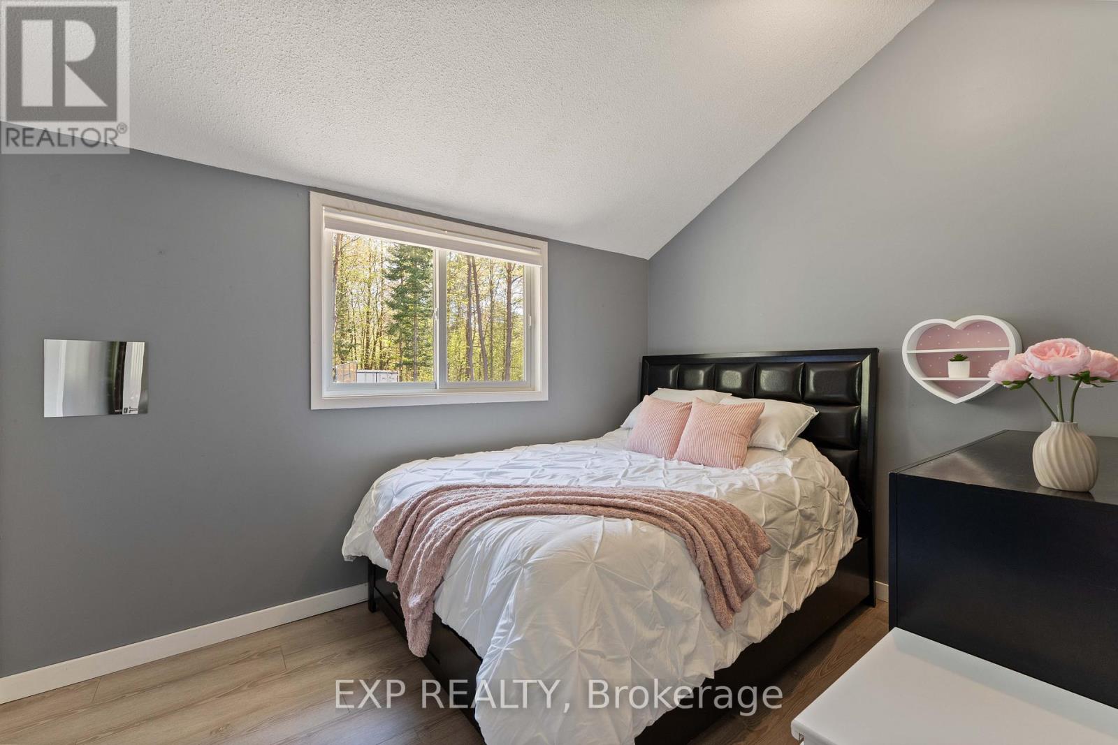 1138 Skeleton Lake 2 Road, Muskoka Lakes, Ontario  P0B 1M0 - Photo 14 - X13165846