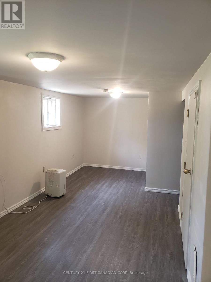 72 Lyman Street, London East, Ontario  N5Y 1M6 - Photo 10 - X12873188