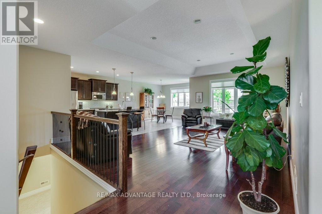 982 Medway Park Drive, London North, Ontario  N6G 0K7 - Photo 7 - X13158192