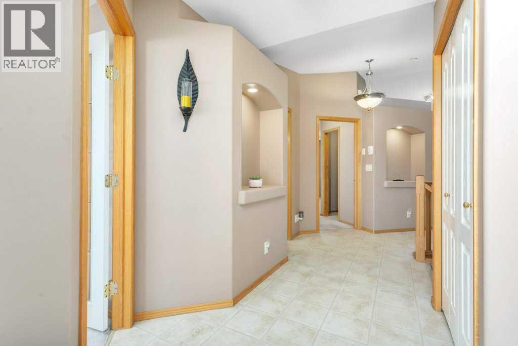 27 Ramage Crescent, Red Deer, Alberta  T4P 4A5 - Photo 6 - A2307474