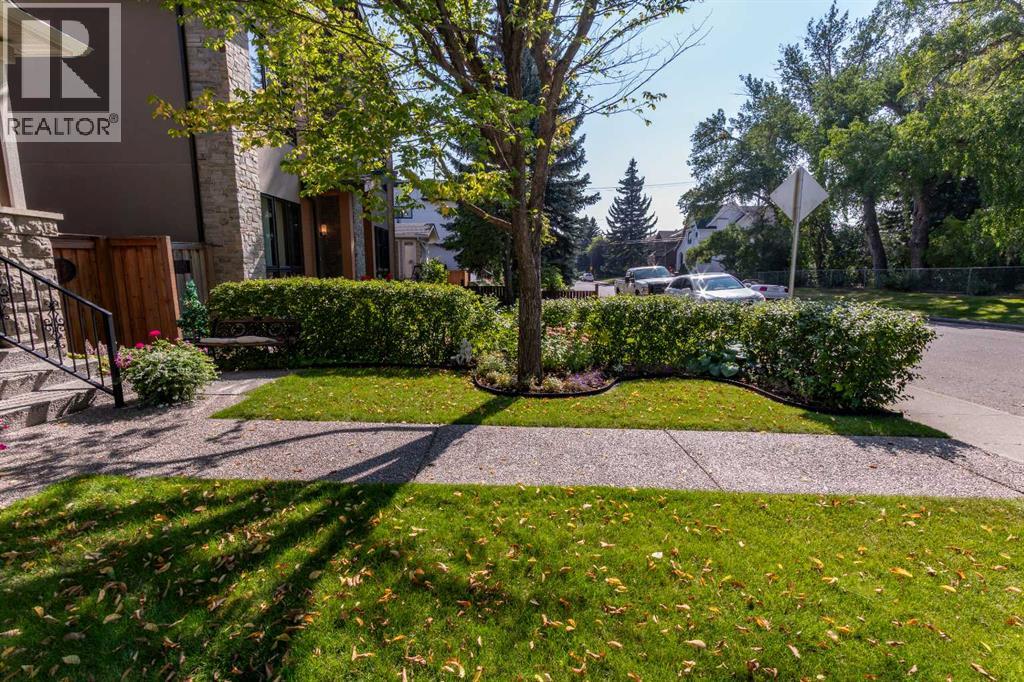 2028 25a Street SW, Calgary, Alberta  T3E 1Y7 - Photo 3 - A2302513