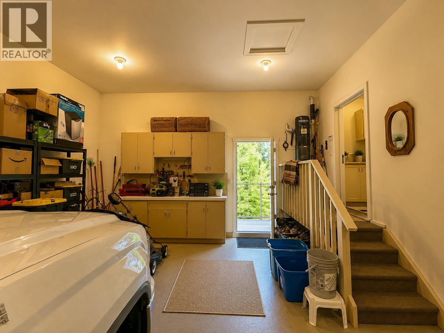 8128 Duby Road, Radium Hot Springs, British Columbia  V0A 1M0 - Photo 21 - 10387019