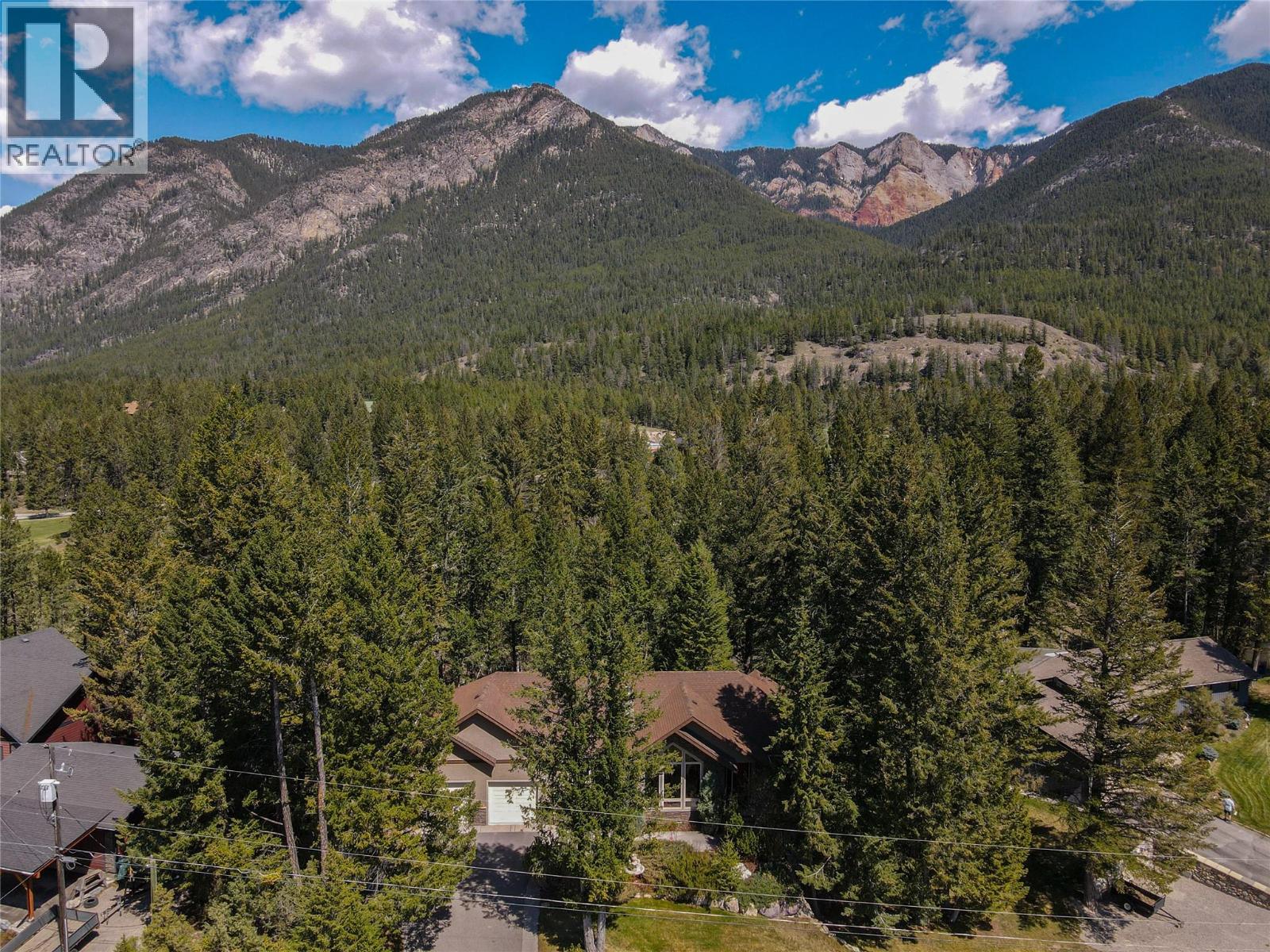 8128 Duby Road, Radium Hot Springs, British Columbia  V0A 1M0 - Photo 5 - 10387019